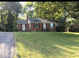 121 White Bridge Pike, Nashville, TN 37209
