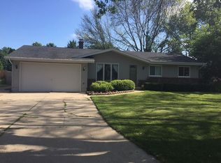 3312 Canterbury Ln, Janesville, WI 53546