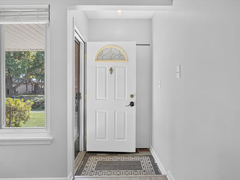 15109A Susanna St — Photo 3