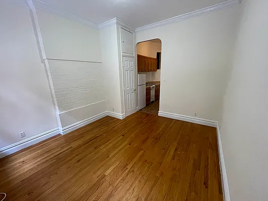 Rented by Meraki Realty LLC | media 2