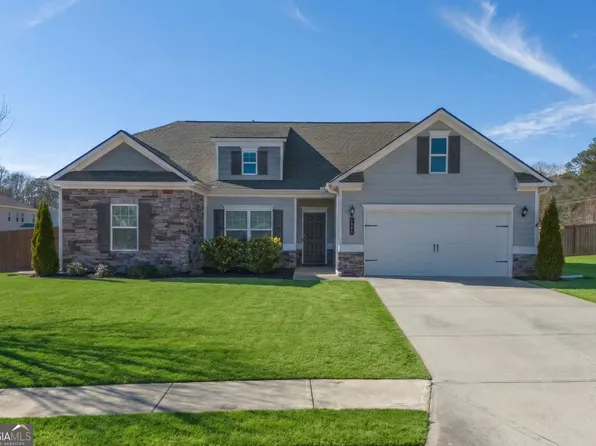 2791 Day Dr, Bogart, GA 30622