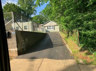 211 Rockledge Ave, Jenkintown, PA 19046