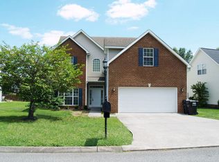 10452 Almanac Ln, Knoxville, TN 37932
