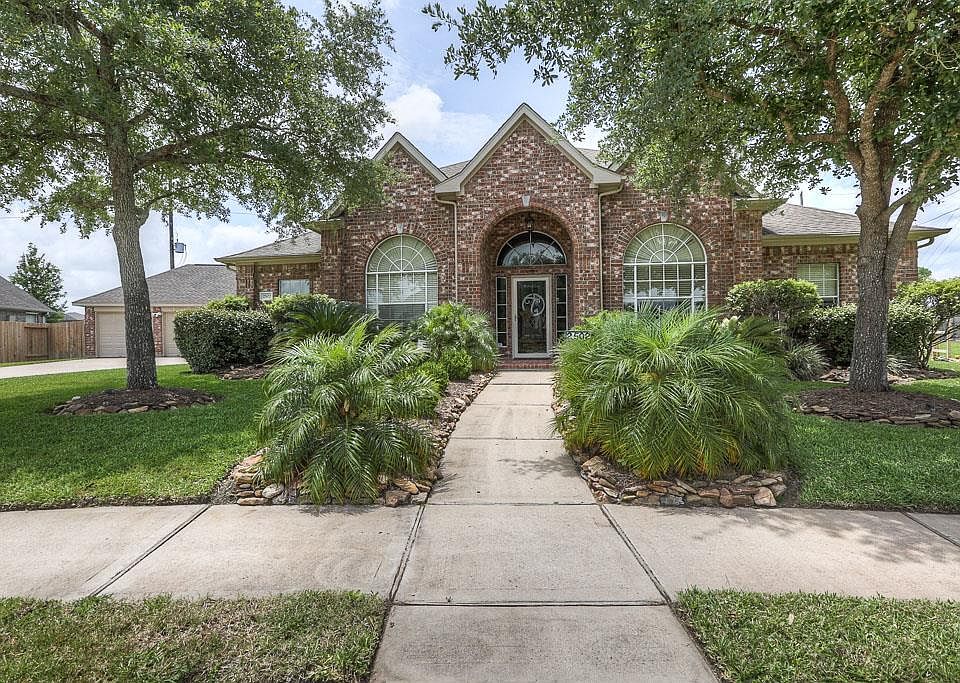1st image of 2502 Sunfish Dr
