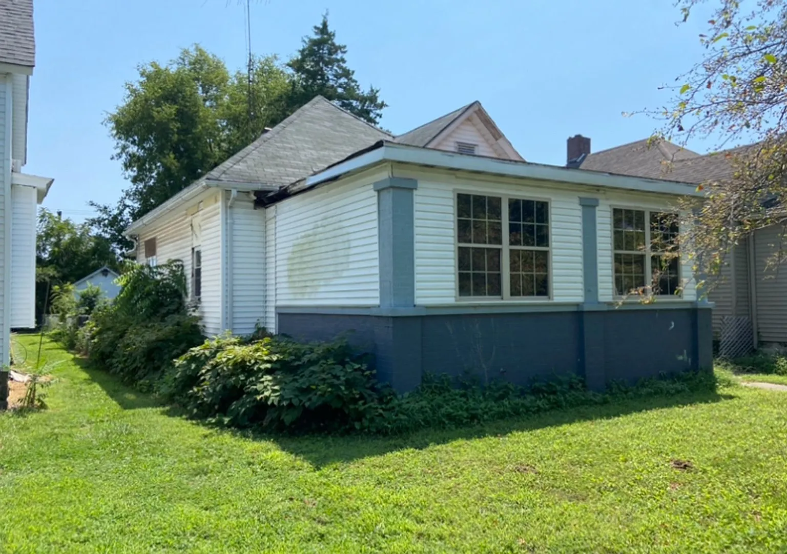 Investment Special! - $290 Month / $500 Down — Photo 2