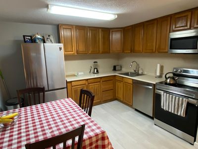 19 Maple St APT 1, Amesbury, MA, 01913