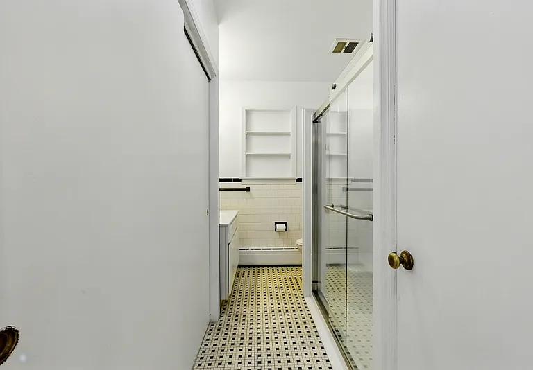 795 Annapolis Rd — Photo 15