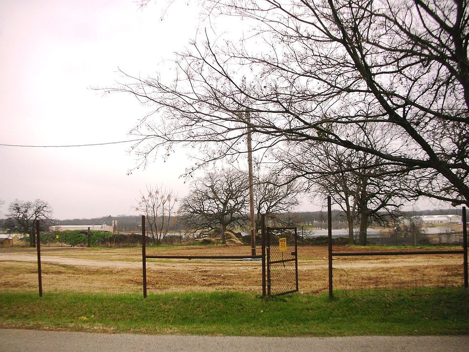 I-35_Burleson_Blvd_004