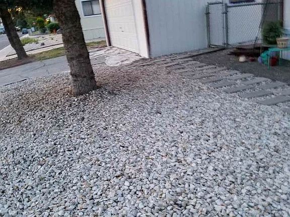 2nd image of 1039 Fleetwood Ave