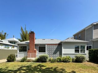 12556 Everglade St, Los Angeles, CA 90066