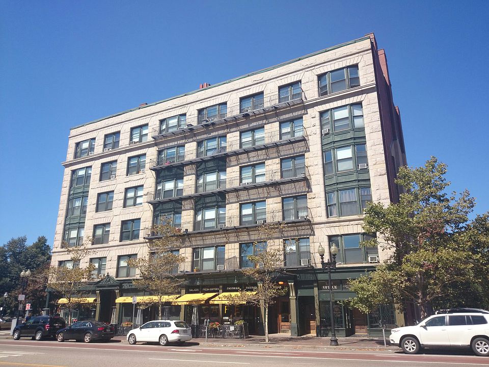2nd image of 1511-1525 Washington St