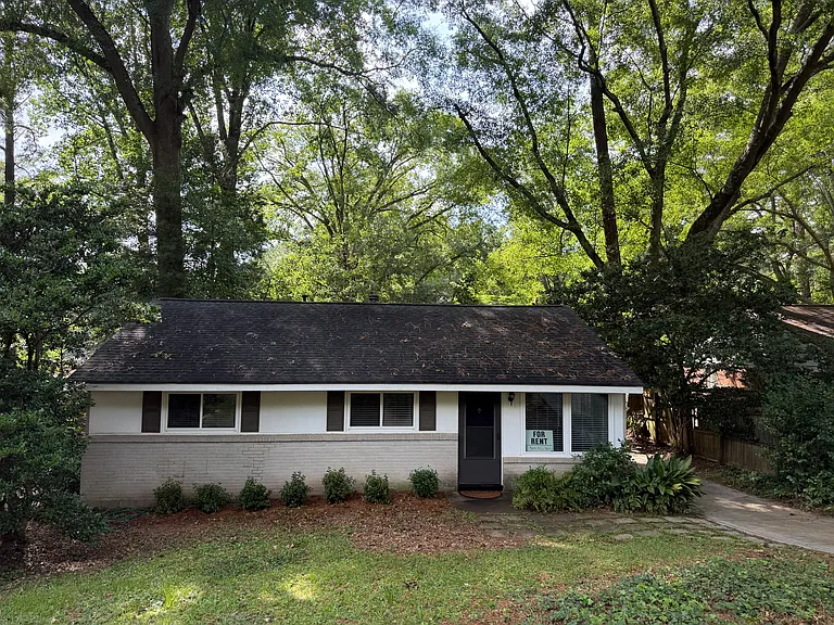 1078 Palafox Dr — Photo 1