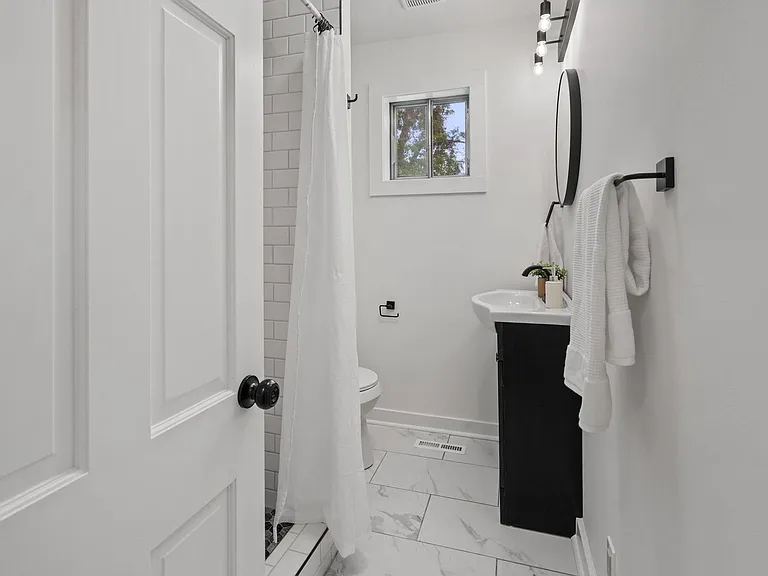 5355 Bennett Rd — Photo 12