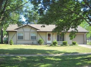 657 Cheyenne St, Lowell, IN 46356