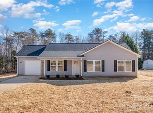 3142 Banks St, Lincolnton, NC 28092