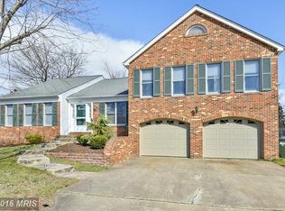10150 Woodbury Dr, Manassas, VA 20109