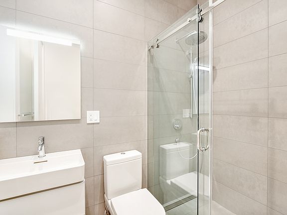 3rd image of 379 Washington Ave APT 7D