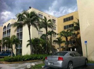 7000 Miami Gardens Dr APT 325, Hialeah, FL 33015