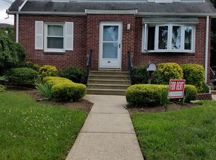 98 Baker Ave FLOOR 2, Bergenfield, NJ 07621