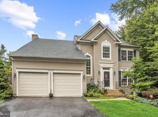 3203 Pine Bluffs Dr, Ellicott City, MD 21042