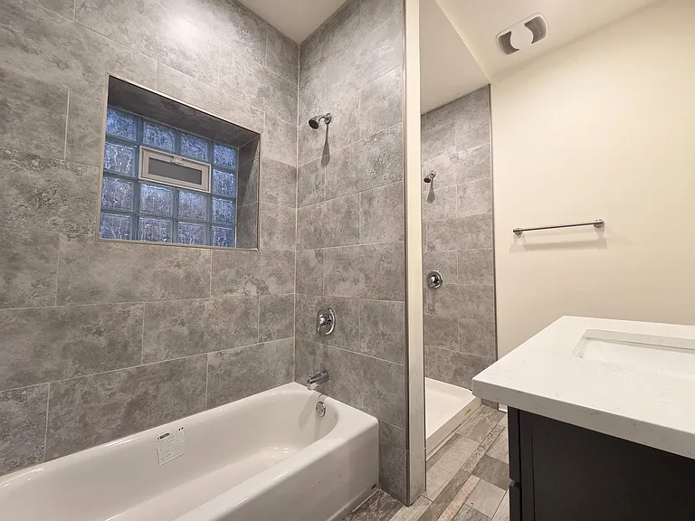 2916 S Wentworth Ave #3 — Photo 7