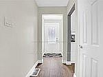 4th image of 223 Erindale Ave