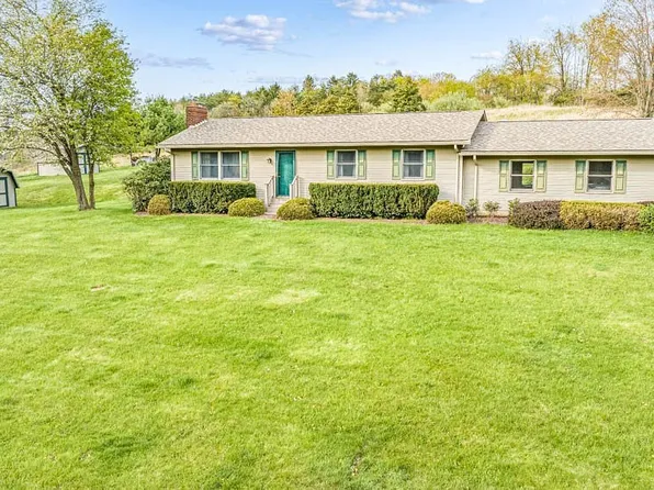 6446 Low Rd, Lisbon, OH 44432