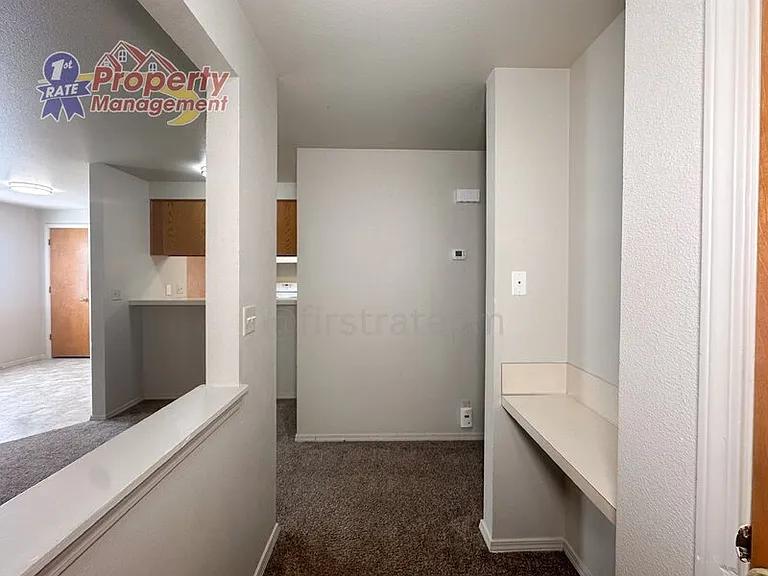 2899 W Malad St — Photo 2