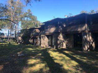 701 SW 75th St APT 103, Gainesville, FL 32607