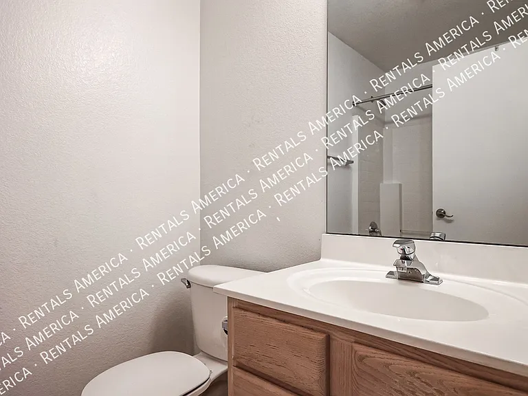 7471 W Lone Cactus Dr — Photo 14