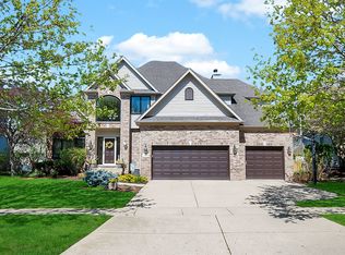 534 Terrace Ln, South Elgin, IL 60177