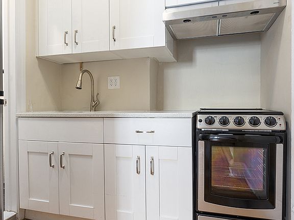 3rd image of 85 Atlantic Ave #2RR