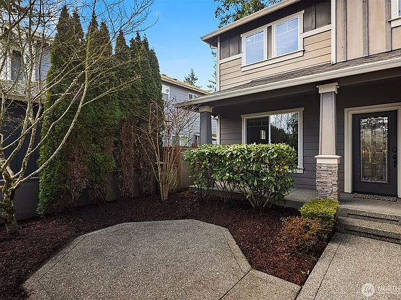 2nd image of 27925 154th Avenue SE