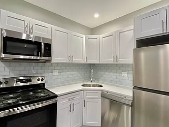 Rented by Bruma Realty LLC