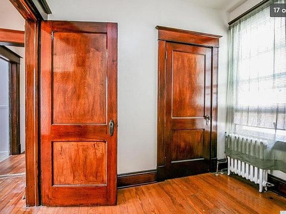 5th image of 156 Green St Floor 1