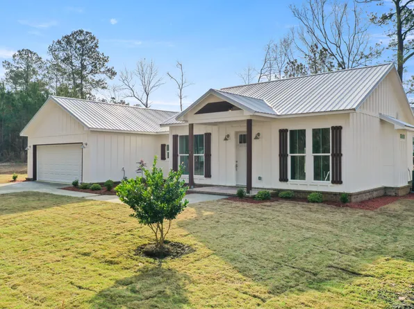 119 Pike Dr, Summerville, SC 29483