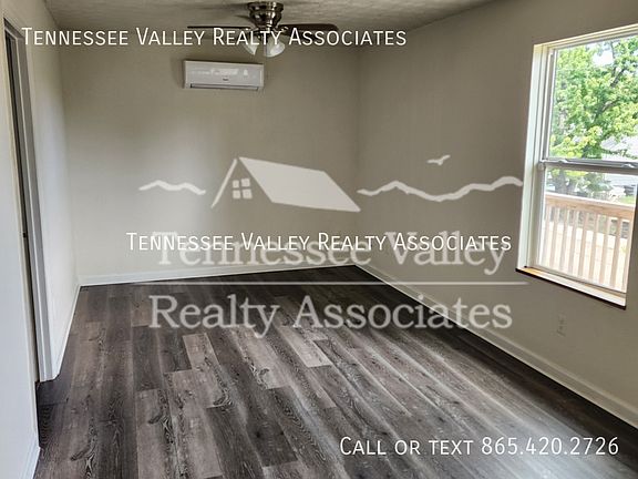 3rd image of 1509 Brown Ave