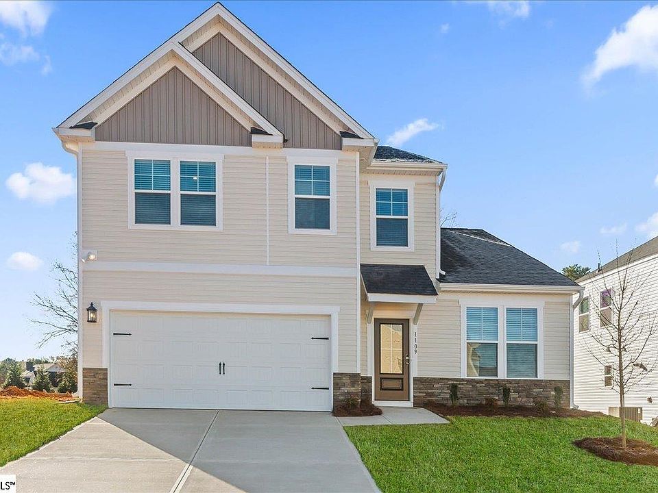 1st image of 1320 Skytop Dr