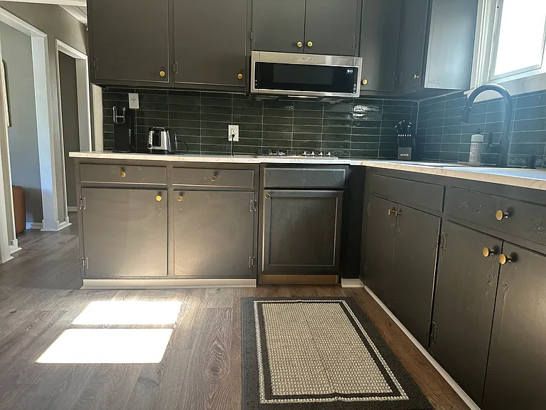 204 Clay St #A — Photo 14