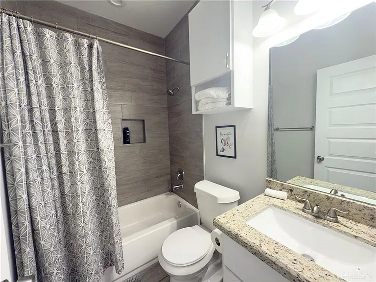 1303 W Heritage Dr #2 — Photo 6