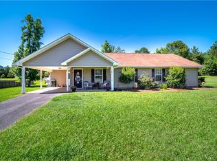 104 Monroe Ln, Pollock, LA 71467