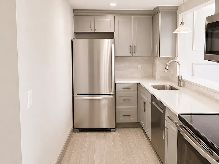72 Lubec St #20 — Photo 4