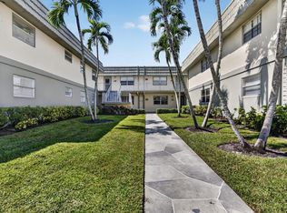 542 Monaco Way, Delray Beach, FL 33446