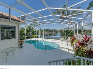 3845 Clipper Cove Dr, Naples, FL 34112