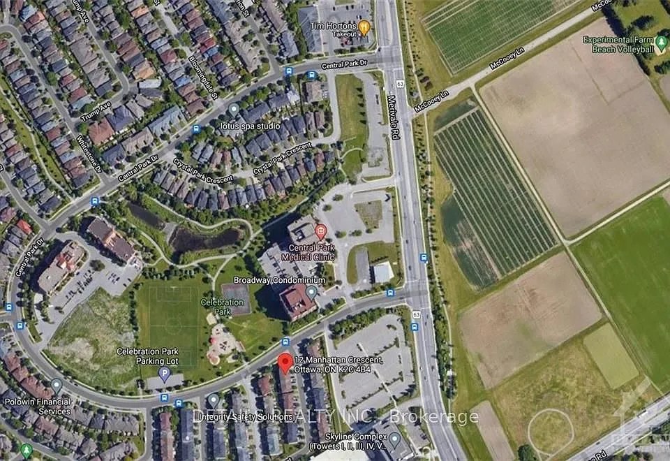 12 Manhattan Cres