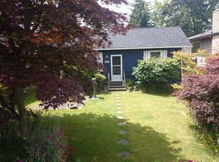 8315 29th Ave NW, Seattle, WA 98117