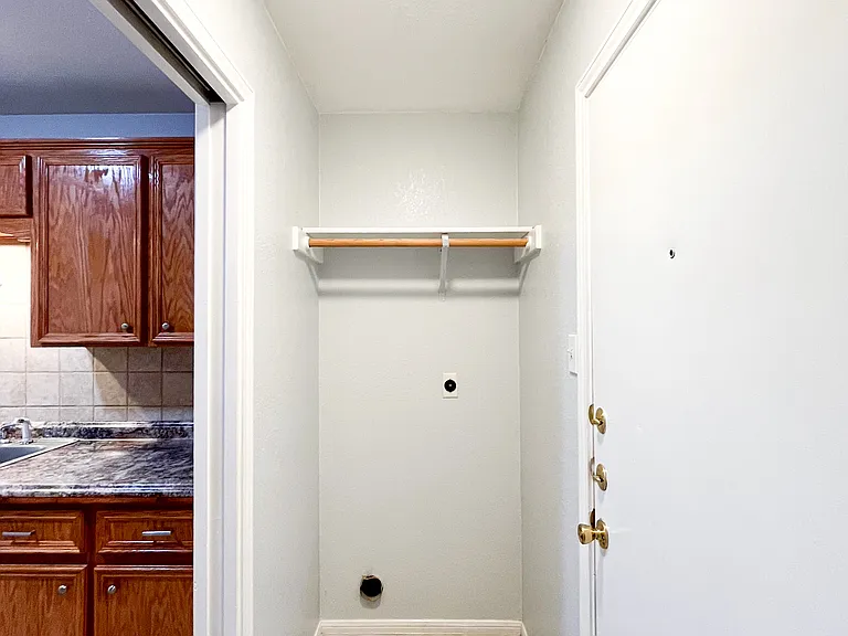 2603 Edgefield St #B — Photo 14