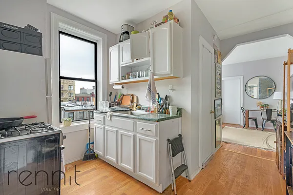 Rented by Rennit Inc. | media 2