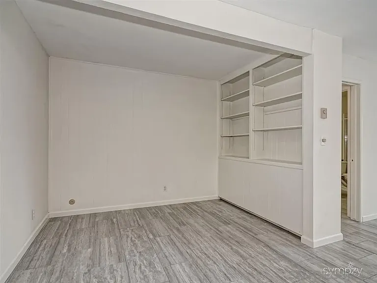 962 Loring St #2B — Photo 17