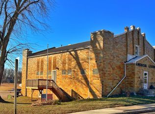 806 Park Ave, Manning, IA 51455